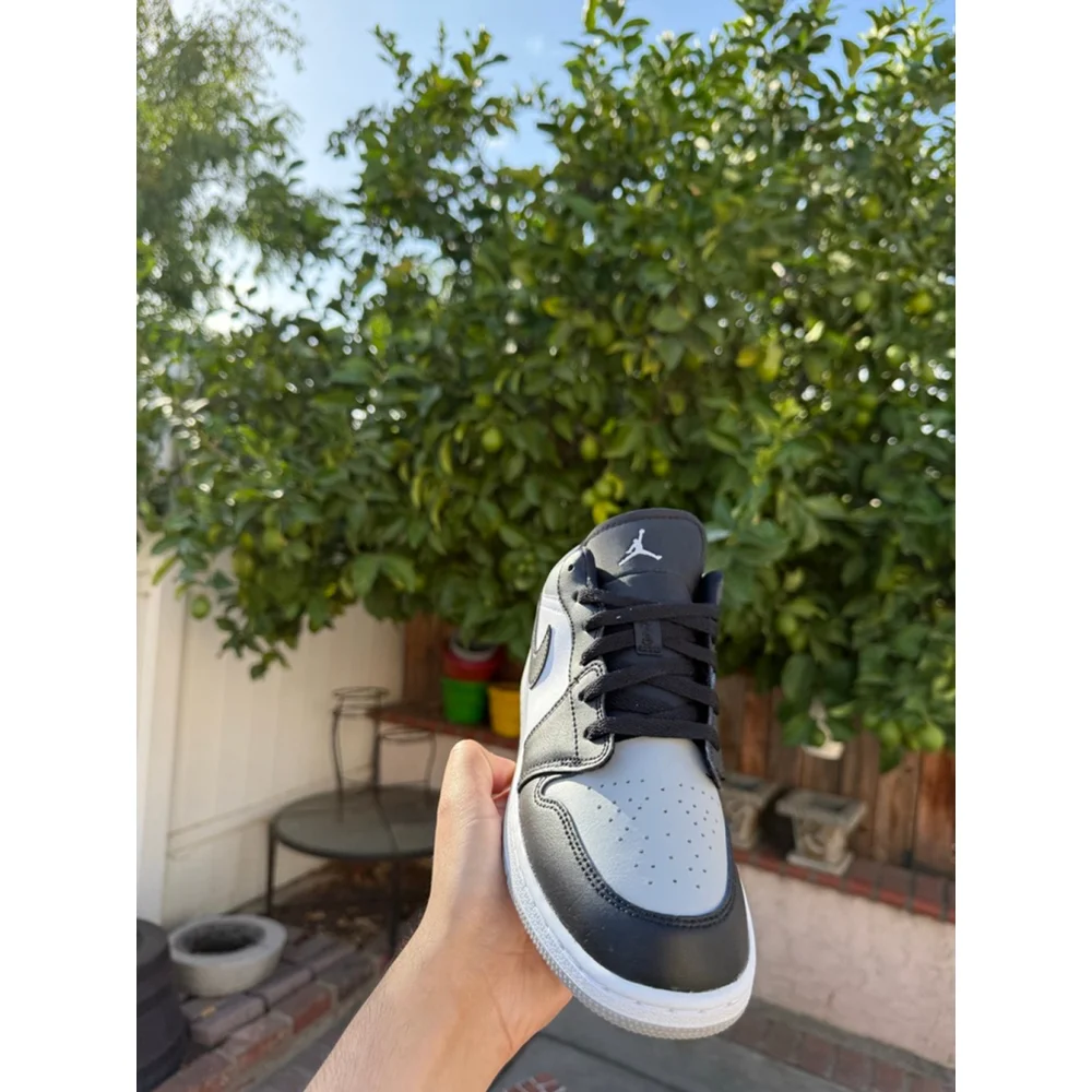 Jordan Air Jordan 1 Low shadow toe 553560-052 8.5w or 7y